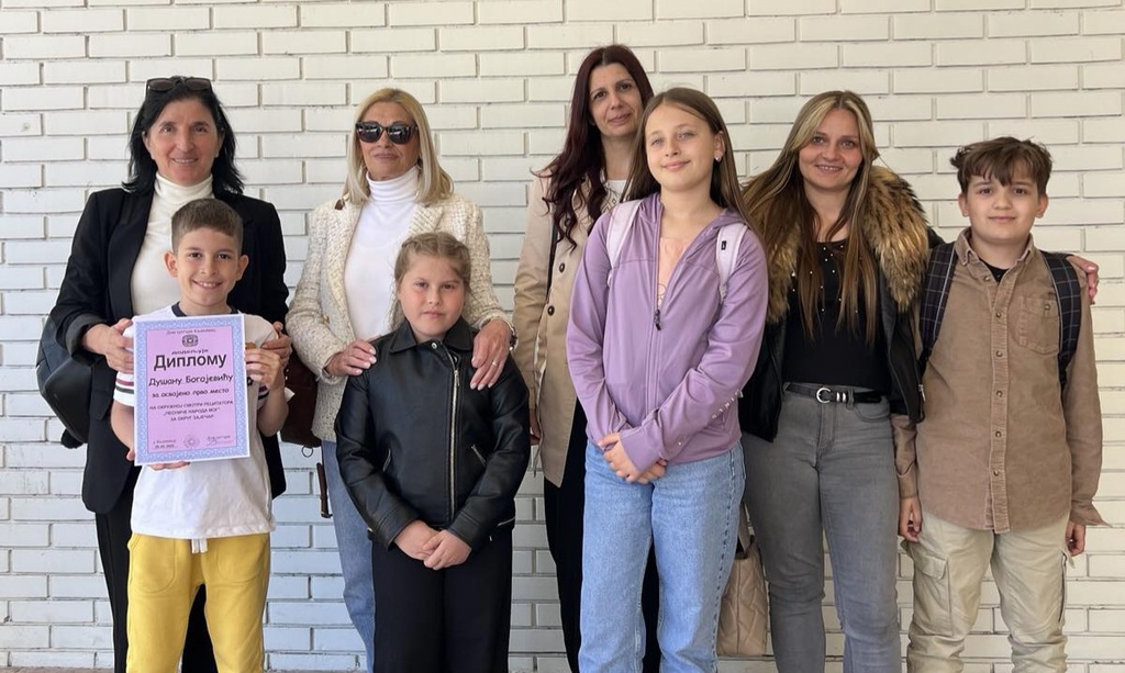 IMG a17641784673497904b54edfd8365ec2 V